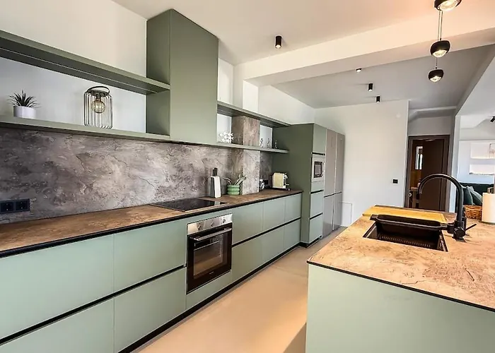 Eosea Selene Villa Ierissós