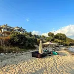 Eosea Selene Villa *